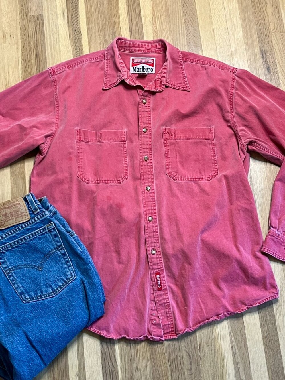 Vintage Marlboro Button Down Shirt 100% Cotton Size L